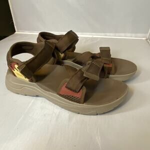 Teva Zymic Hiking Sandals Green Size 7